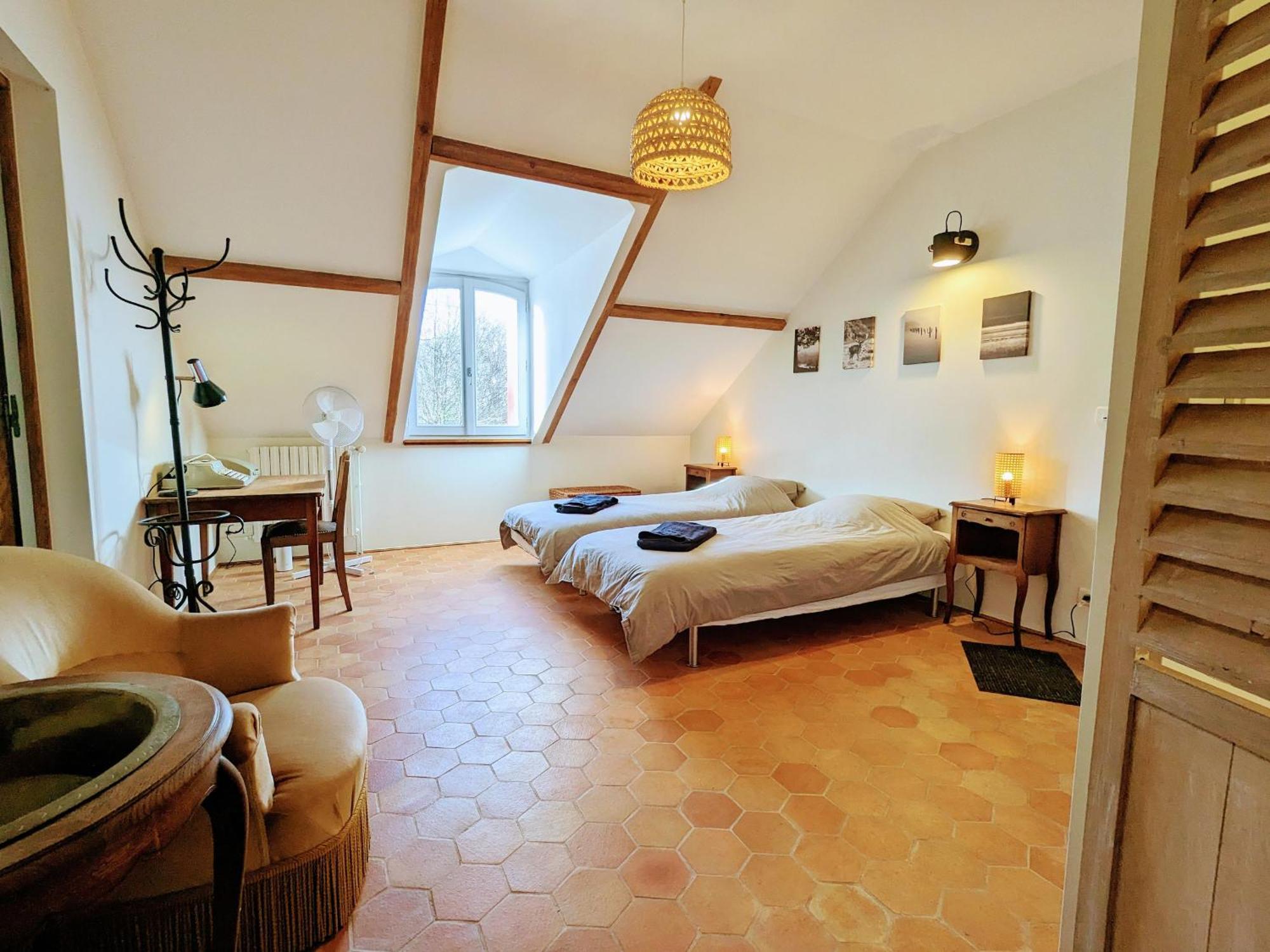 Chambre D'Hotes Avec Piscine Chauffee Dans Le Parc De La Brenne - Fr-1-591-574 Bed & Breakfast Rosnay  Exterior photo