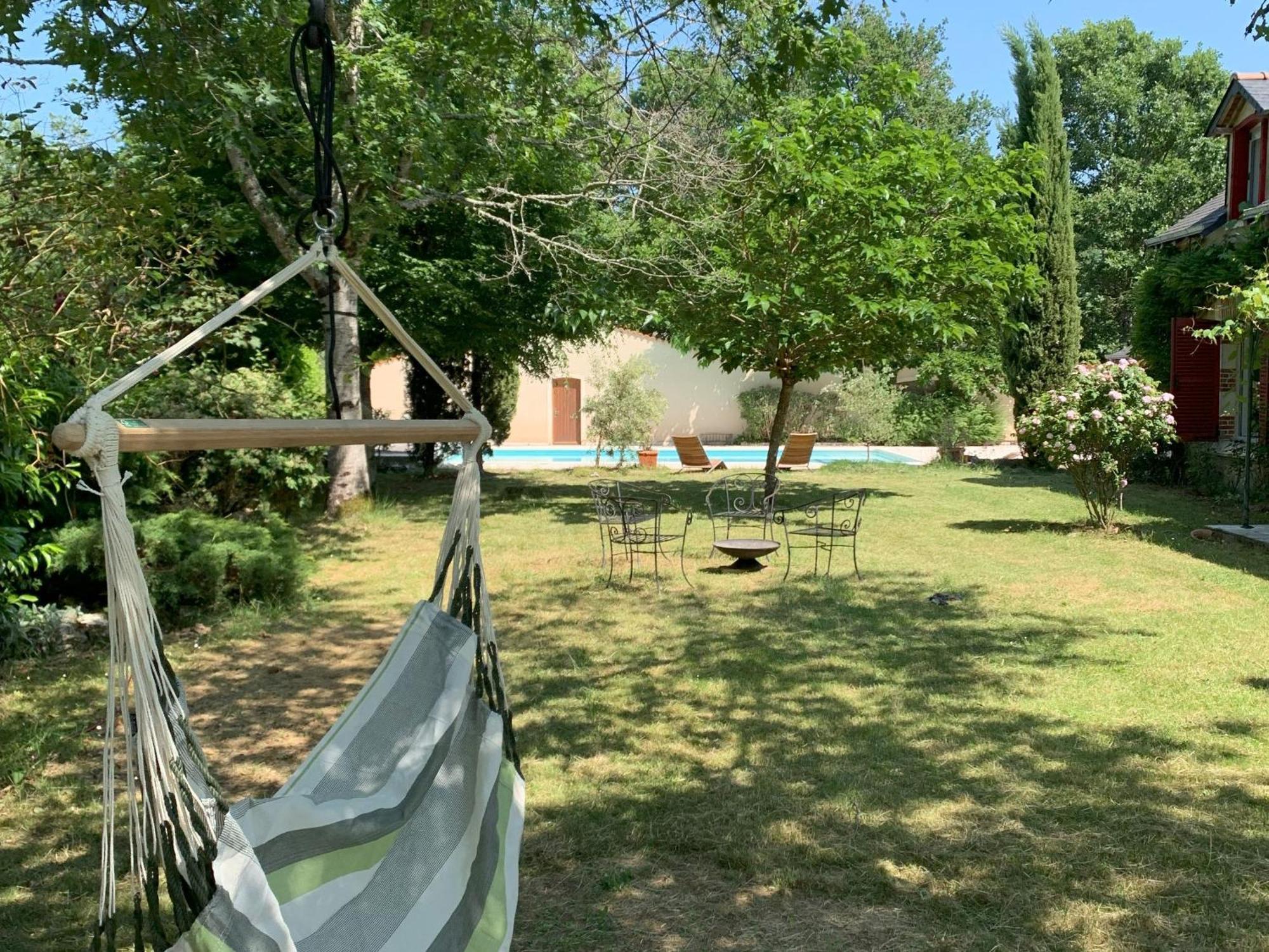 Chambre D'Hotes Avec Piscine Chauffee Dans Le Parc De La Brenne - Fr-1-591-574 Bed & Breakfast Rosnay  Exterior photo